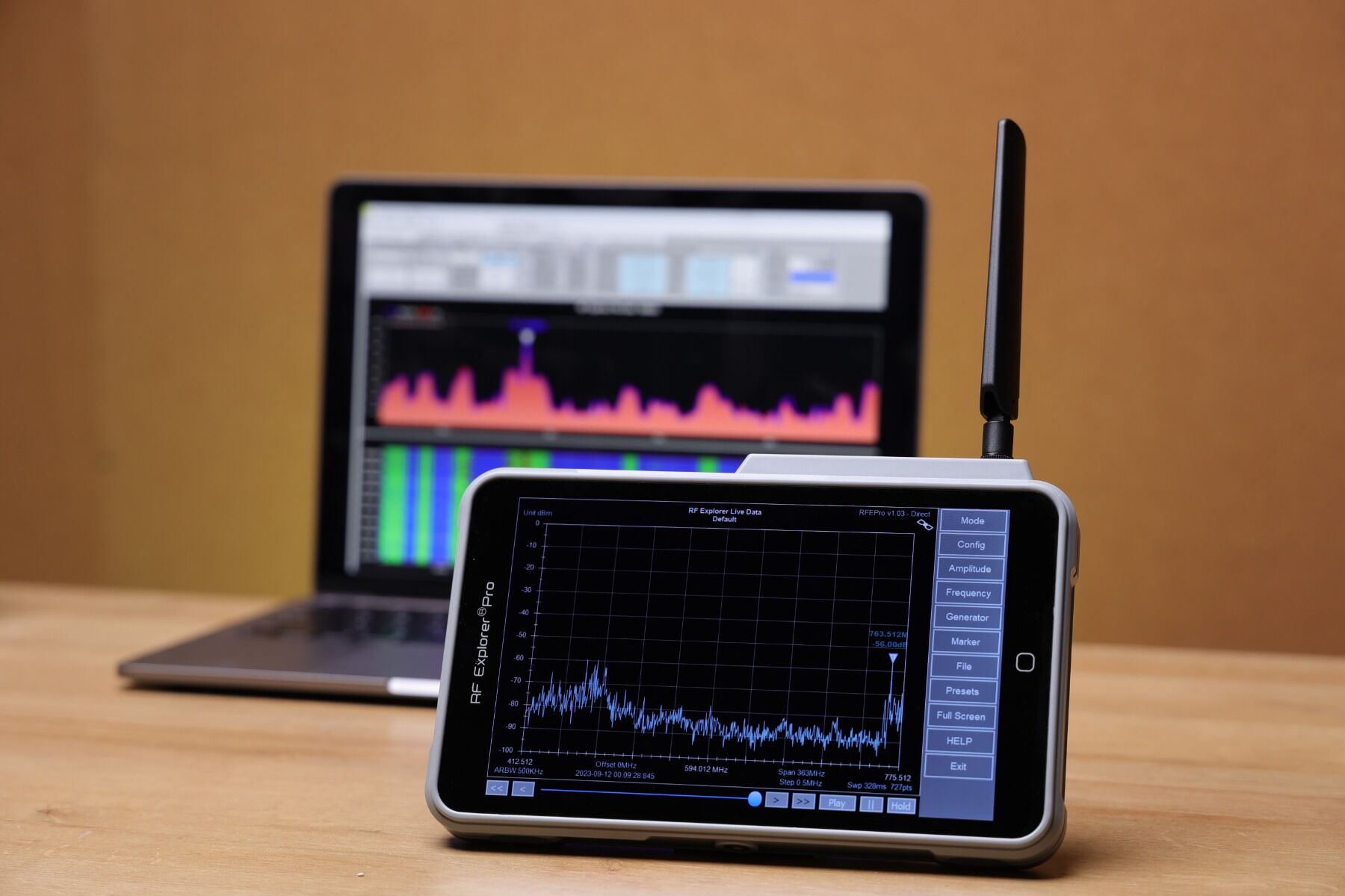 RF Explorer®Pro - Touch Screen Spectrum Analyzer