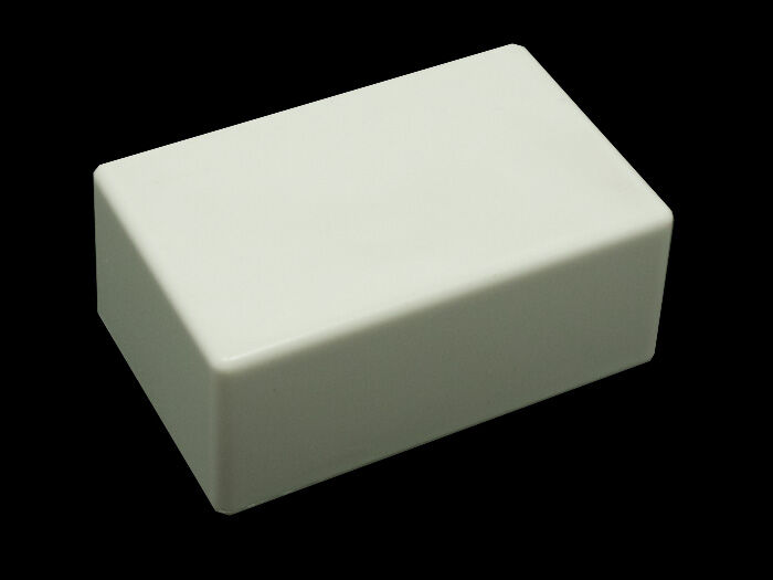 General Plastic Case 28x44x70 mm