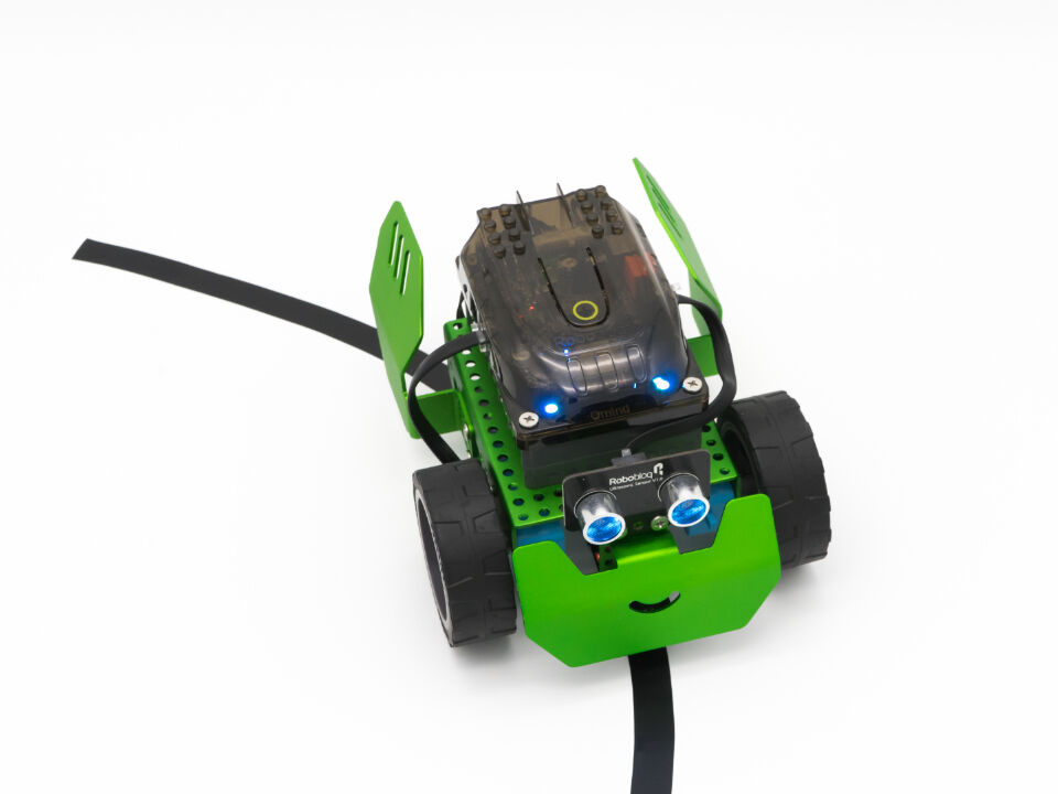 Q-Scout Robot Building Kit Line Follower - Arduino Coding & Graphical Programming, STEM Toy, Lego Compatibility